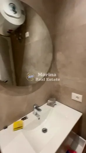 Tirane, jepet me qera apartament 1+1 Kati 4, 55 m² 400 € (Casa Italia)