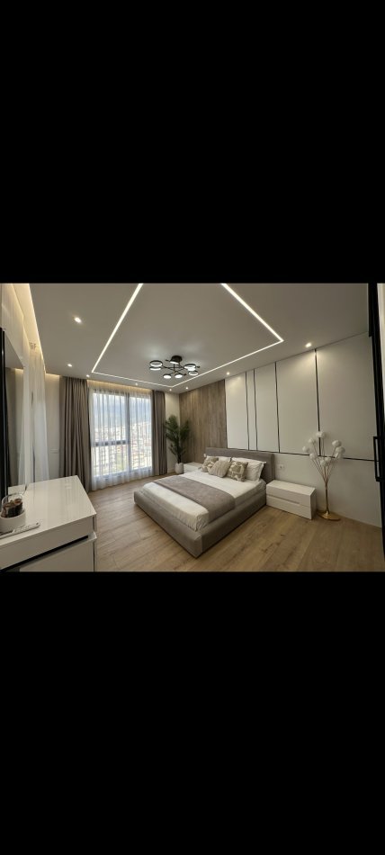 Tirane, shitet apartament 3+1+Aneks+Ballkon Kati 8, 156 m² 312.000 € (Kompleksi Erli Porcelan)