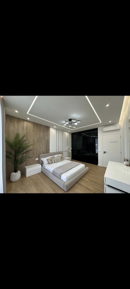 Tirane, shitet apartament 3+1+Aneks+Ballkon Kati 8, 156 m² 312.000 € (Kompleksi Erli Porcelan)