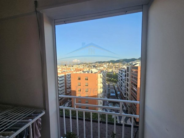 Tirane, shitet apartament 2+1 Kati 11, 70 m² 195.000 € (Rruga e Kavajes)