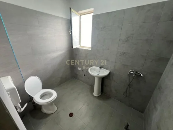 Durres, shitet apartament 1+1 Kati 5, 43 m² 46.500 € (GOLEM)