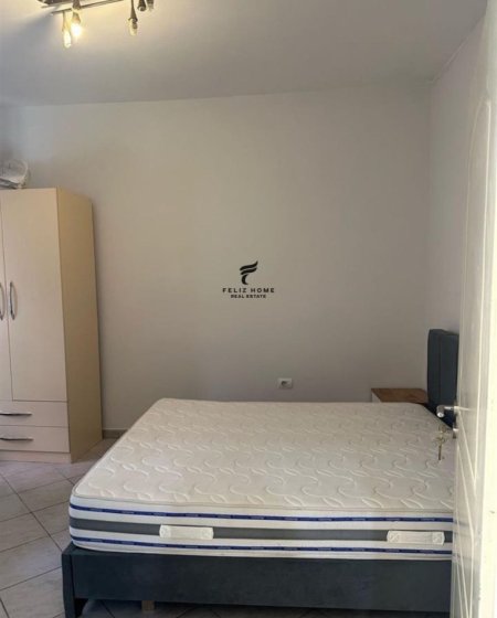 Tirane, jepet me qera apartament 1+1+Ballkon Kati 1, 60 m² 450 € (RRUGA E KOSOVAREVE)