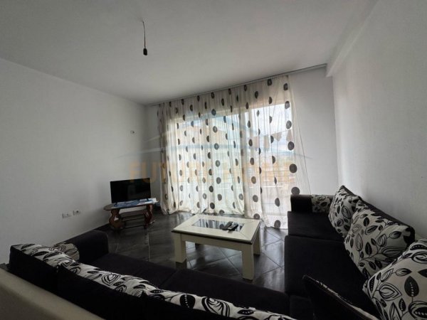 Tirane, jepet me qera apartament 1+1 Kati 6, 81 m² 400 € (Unaza e Re)