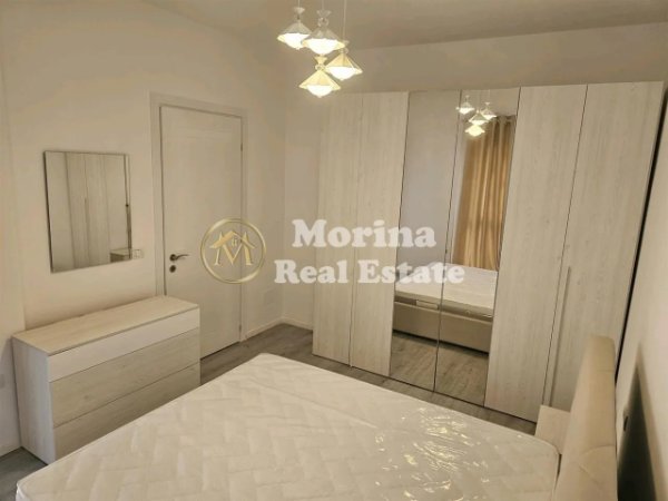 Tirane, jepet me qera apartament 2+1 Kati 3, 94 m² 650 € (Rruga 5 Maji)