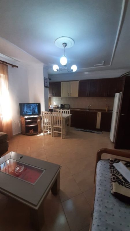 Tirane, jepet me qera 1+1 Kati 1, 72 m² 500 € ( JEPET ME QERA APARTAMENT 1+1 – BRRYLI, MBRAPA RAIFFEISEN BANK)