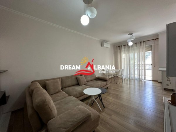 Tirane, jepet me qera apartament 2+1+Ballkon Kati 3, 120 m² 650 € (Tek Liqeni i Thate - ID 42215228)