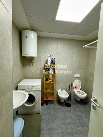 Tirane, jepet me qera apartament 2+1 Kati 4, 96 m² 700 € (Don Bosko)