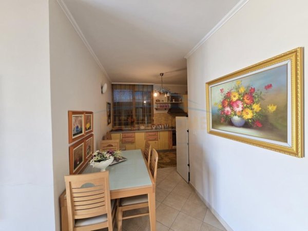 Durres, shitet apartament duplex 2+1+Aneks+Ballkon , 253 m² 222.000 € (Plazh Iliria)