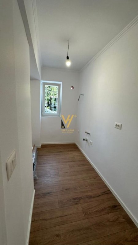 Tirane, shitet apartament 2+1+Ballkon Kati 1, 62 m² 118.000 € (XHAMLLIKU)