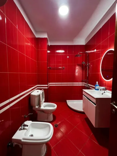 Tirane, shitet apartament 2+1+Ballkon Kati 1, 96 m² (ISA BOLETINI)