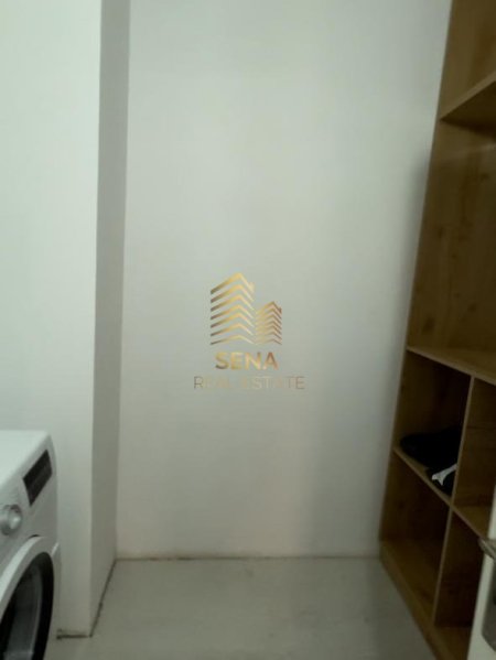 Tirane, jepet me qera apartament 2+1+Ballkon Kati 4, 80 m² 450 € (Shkoze)