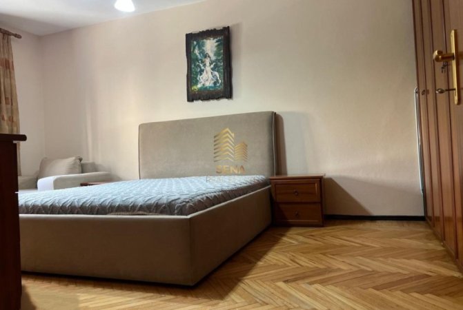 Tirane, jepet me qera apartament 2+1+Ballkon Kati 3, 80 m² 700 € (Myslym Shyri)