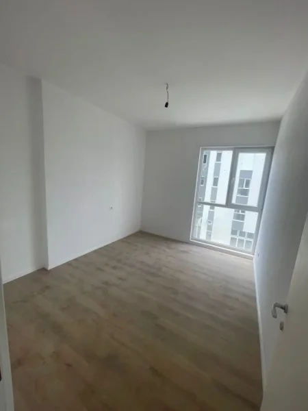 Tirane, shitet apartament 2+1+Ballkon Kati 2, 84 m² 93.000 € (Univers City I Perfunduar Okazion)