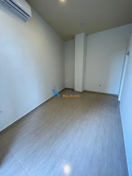 Tirane, jap me qera dyqan Kati 0, 44 m² 550 € (Bulevardi Gjergj Fishta, afer Ish Ekspozites)