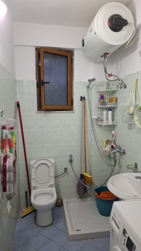 Sarande, jepet me qera 2+1+Ballkon Kati 0, 120 m² 
