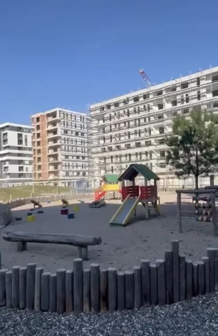 Tirane, jepet me qera apartament 2+1 Kati 6, 400 € (Prane QTU)