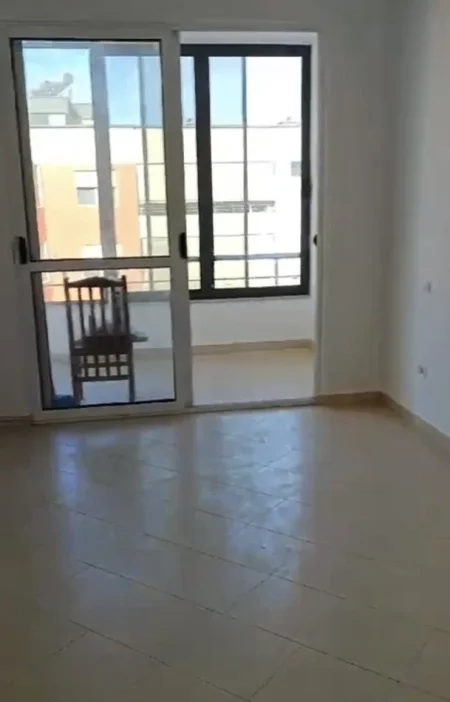 Tirane, shitet apartament 2+1 Kati 8, 95 m² 125.000 € (Te Bar Artisti)