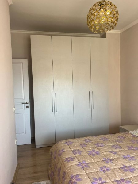Tirane, jepet me qera apartament 2+1 Kati 7, 70 m² 600 € (Rruga Bardhyl)