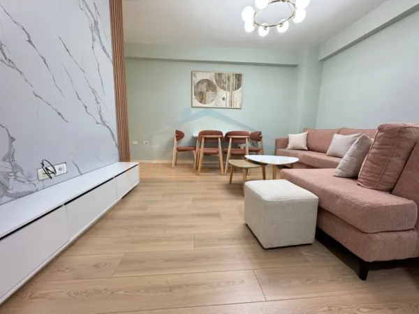 Tirane, shitet apartament 2+1 Kati 2, 79 m² 118.000 € (YZBERISHT)