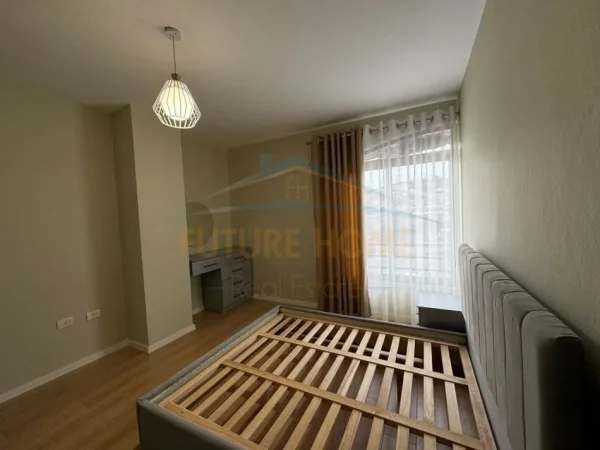 Tirane, shitet apartament 2+1 Kati 2, 79 m² 118.000 € (YZBERISHT)