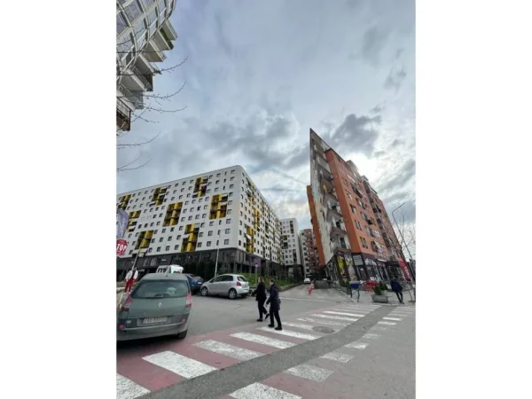 Tirane, shitet apartament 2+1 Kati 2, 79 m² 118.000 € (YZBERISHT)