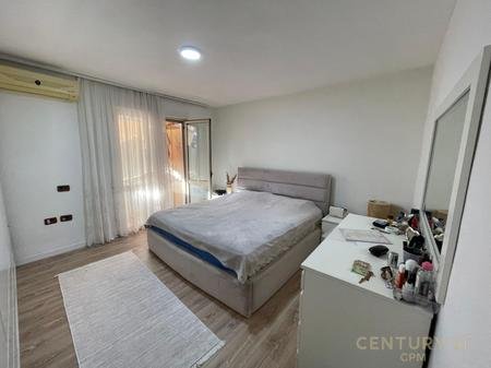 Tirane, shitet apartament 3+1 , 110 m² 150.000 € (Ali Demi)
