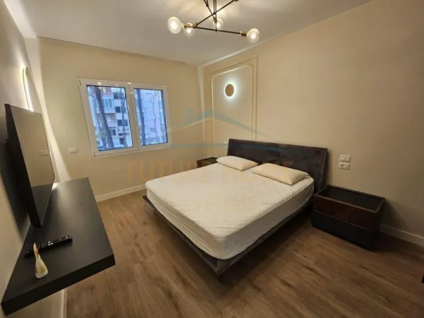 Durres, shitet apartament 2+1+Ballkon Kati 2, 102 m² 180.000 € (Mali i Robit)