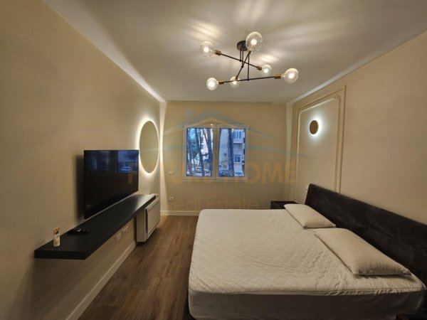 Durres, shitet apartament 2+1+Ballkon Kati 2, 102 m² 180.000 € (Mali i Robit)