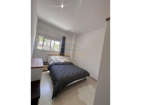 Durres, shitet apartament 2+1+Ballkon Kati 0, 75 m² 150.000 € (Golem)