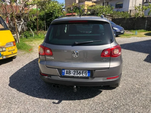 Shkoder, shes SUV | Xhip Benzin, ulliri automatik Kondicioner 180.000 km 6.500 €