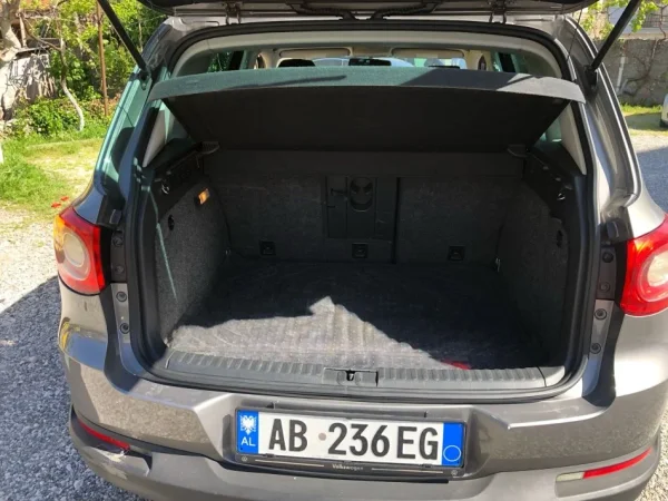 Shkoder, shes SUV | Xhip Benzin, ulliri automatik Kondicioner 180.000 km 6.500 €