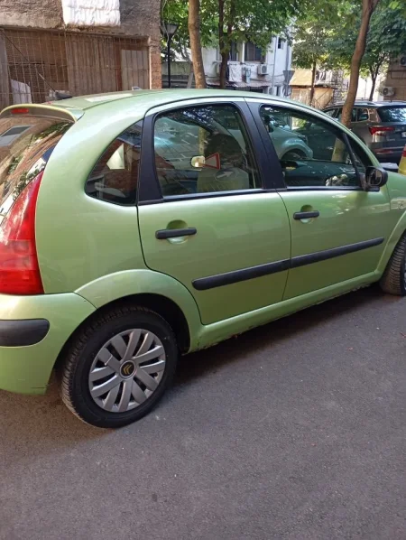 shes makine Nafte, jeshile manuale 250.000 km 1700€