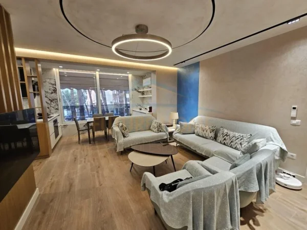 Mali Robit, shitet apartament 2+1+Ballkon Kati 2, 102 m² 180.000 € (Durres)