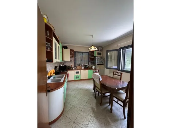 Golem, shitet Vile 2 Katshe , 186 m² 450.000 € (Durres)