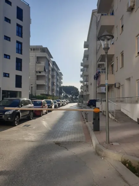 Shqiperi, shes apartament 1+1+Aneks+Ballkon Kati 3, 58 m² 110.000 € (Qerret Mbas Hotel Supreme)