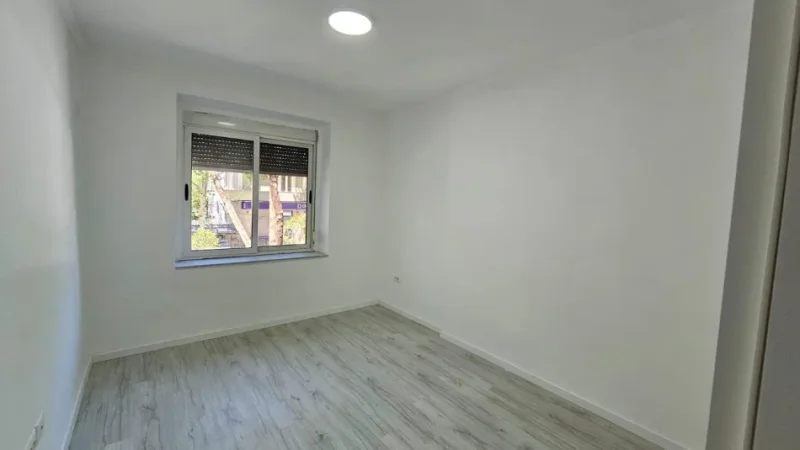 Tirane, shitet apartament 2+1 Kati 3, 64 m² 146.000 € (Shkolla Harry Fultz)