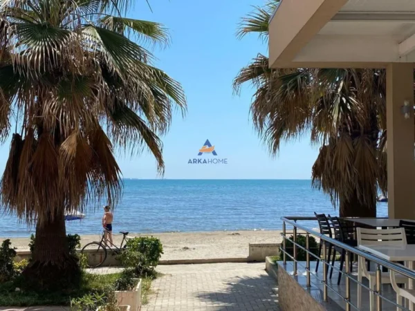 Durres, shitet Vile ne plazh 3 Katshe Kati 4, 1.260 m² 1.260.000 € (Durres)