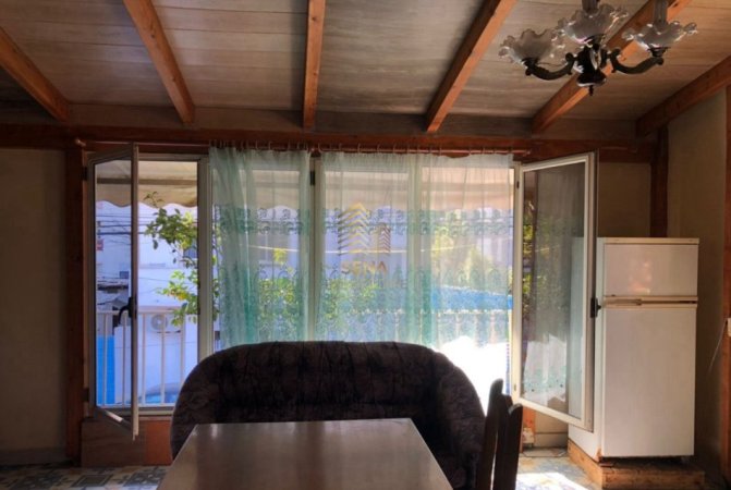 Tirane, jepet me qera Vile 1+1+Ballkon Kati 2, 40 m² 350 € (Rruga Artan Lenja)