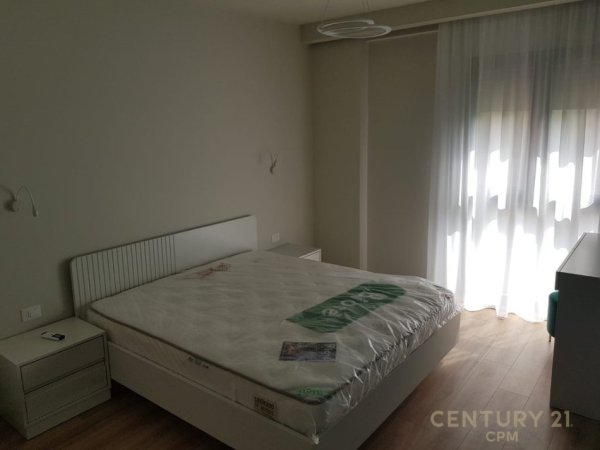 Tirane, jepet me qera apartament 2+1 Kati 2, 750 m² 750 € (rezidenca Kodra e Diellit)