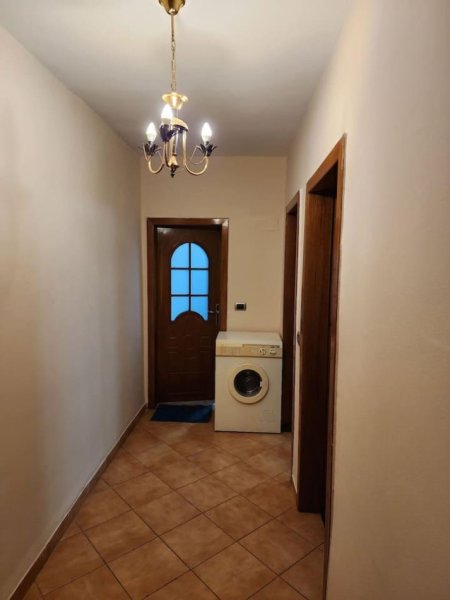 Tirane, jepet me qera apartament 1+1+Aneks+Ballkon Kati 2, 60 m² 500 € (Rr. Thanas Ziko)