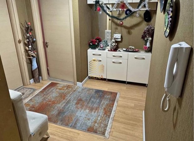 Tirane, shitet apartament 2+1+Ballkon Kati 3, 108 m² 245.000 € (Rruga 21 Dhjetori)