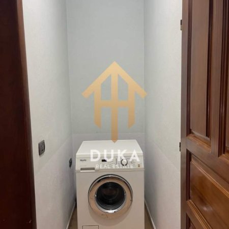 Tirane, jepet me qera apartament 1+1+BLK Kati 4, 65 m² 400 Euro (Ali Demi)