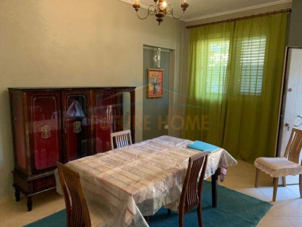 Tirane, jap me qera apartament 3+1+A+BLK Kati 1, 120 m² 320 Euro (Ali Demi)