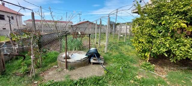 Tirane, shes shtepi 2 Katshe , 200 m² ndertim dhe 600 m2 truall, 150.000 Euro (Vore)