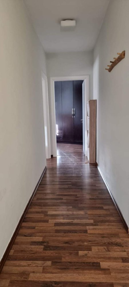 Tirane, jepet me qera apartament 2+1+BLK Kati 4, 120 m² 800 Euro (Bllok)
