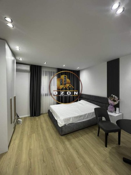 Tirane, jepet me qera garsonier 1+1 Kati 3, 35 m² 700 Euro (NE QENDER TE TIRANES)