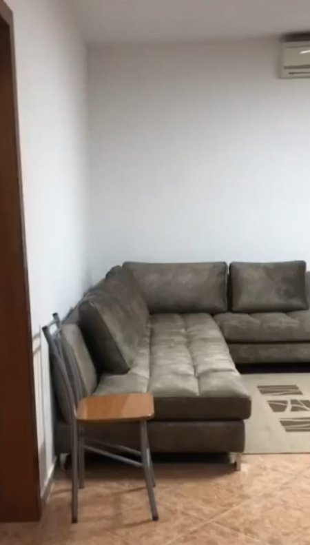 Tirane, jepet me qera apartament 2+1+BLK Kati 2, 80 m² 450 Euro (durresit)