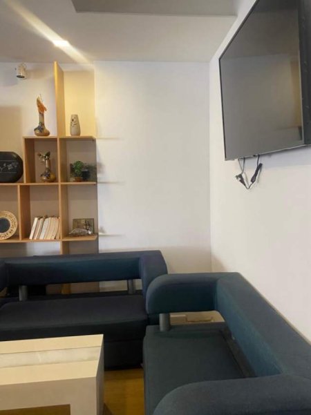 Tirane, jepet me qera bar-resorant Kati 0, 140 m² 1.100 Euro (BILAL GOLEMI)
