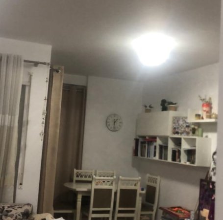 Tirane, jepet me qera apartament 1+1+BLK Kati 4, 70 m² 400 Euro (5 MAJ)