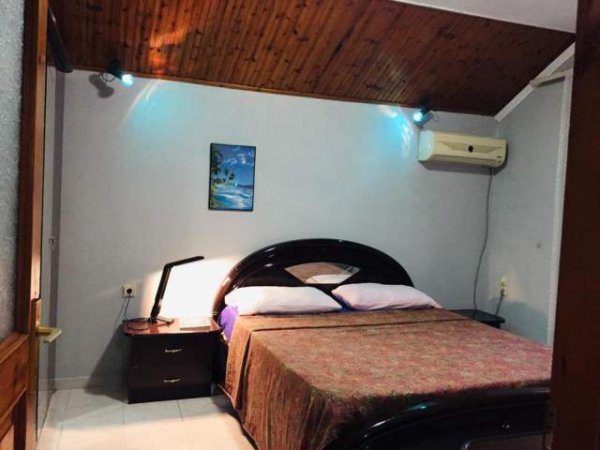 Tirane, jepet me qera apartament 1+1+A+BLK Kati 3, 65 m² 350 Euro (Rr Elbasanit)